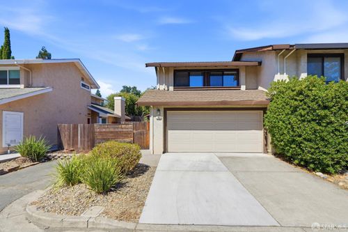 103 Lupine Ln, Pleasant Hill, CA, 94523-1249 | Card Image