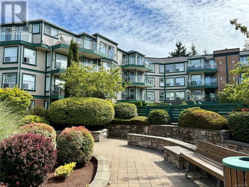 102-898 Vernon Ave, Victoria, BC, V8X2W6 | Card Image