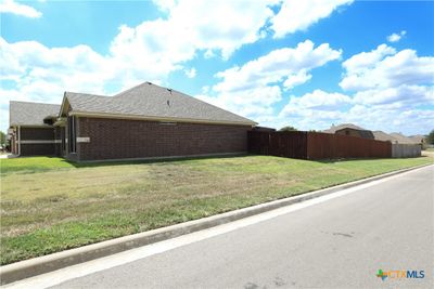 1902 Stonehenge Drive, House other with 3 bedrooms, 2 bathrooms and null parking in Harker Heights TX | Image 2