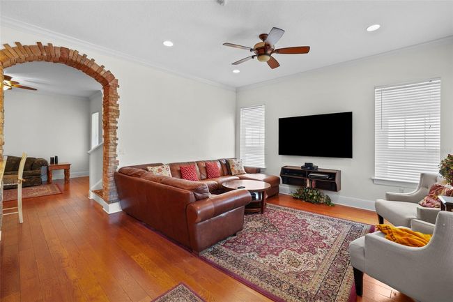 Home features wood floors, high ceilings | Image 4