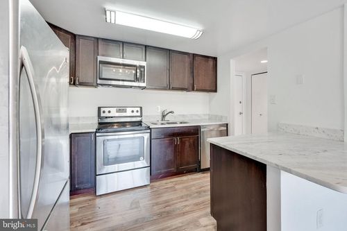 apt-120-6300 Stevenson Ave, ALEXANDRIA, VA, 22304-3569 | Card Image