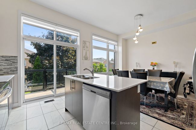 53 Benoit St, House attached with 4 bedrooms, 4 bathrooms and 1 parking in Woodbridge ON | Image 16