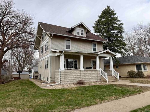 1009 1st Ave Se, Le Mars, IA, 51031-2515 | Card Image