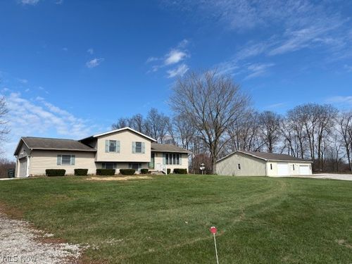 25486 Ridge Rd, East Rochester, OH, 44625-9703 | Card Image