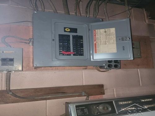 75 S Bradleyville Rd, Reese, MI, 48757-9526 | Card Image