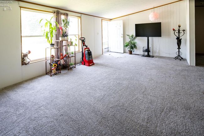 725 N 5 Th St, House other with 3 bedrooms, 2 bathrooms and null parking in Fremont OH | Image 5