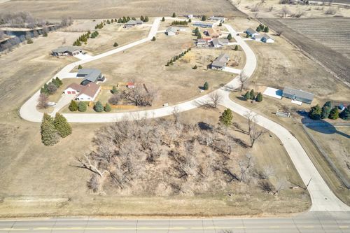 1675 365th Ave, Estherville, IA, 51334-7412 | Card Image