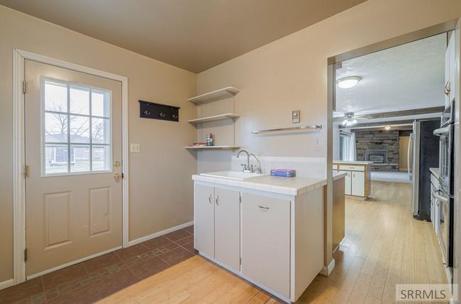 147 N 3900 E, House other with 6 bedrooms, 3 bathrooms and 2 parking in Rigby ID | Image 12