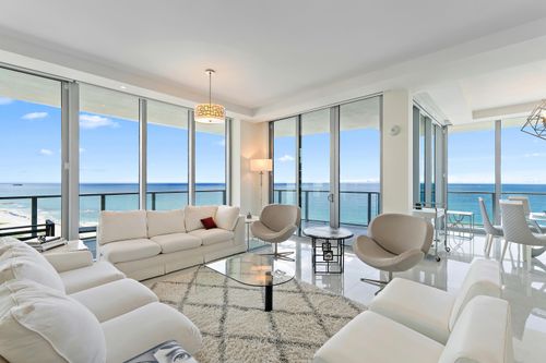 h1603-3100 N Ocean Dr, Riviera Beach, FL, 33404-3214 | Card Image