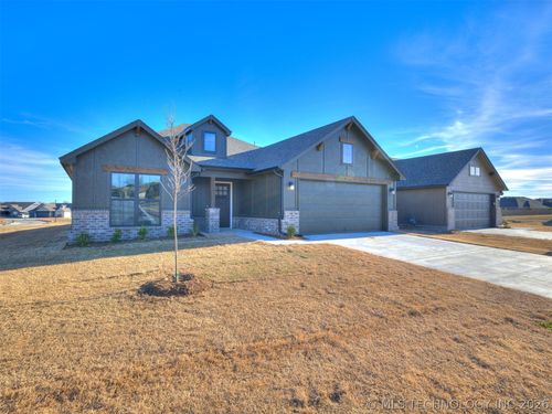 7514 E 90th Pl N, Owasso, OK, 74055 | Card Image