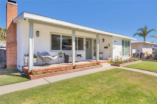2430 Marber Ave, Long Beach, CA, 90815-3111 | Card Image