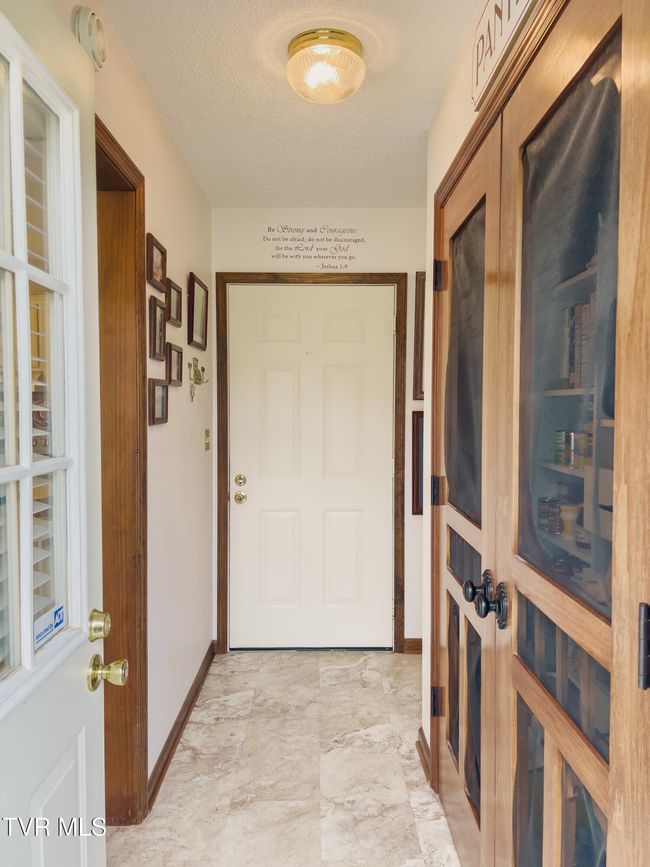 519 Foxgate Dr, House other with 3 bedrooms, 3 bathrooms and null parking in Erwin TN | Image 18