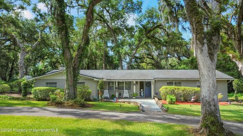 509 Colonial Dr, Brooksville, FL, 34601-1204 | Card Image