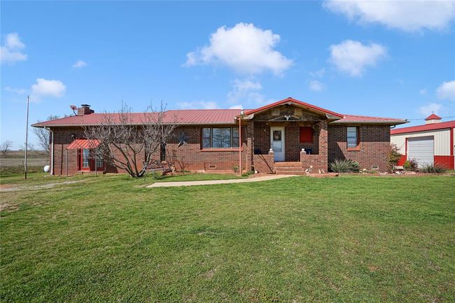 14460 N County Road 3070, House other with 4 bedrooms, 3 bathrooms and null parking in Lindsay OK | Image 20
