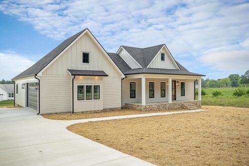 138 Bilbrey Rd, Livingston, TN, 38570-6002 | Card Image