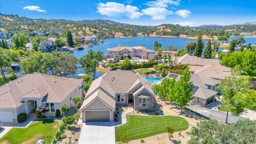 39 Waterfront Ct, Copperopolis, CA, 95228-9461 | Card Image
