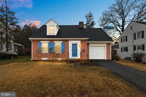 1420 Clearview Ave, LANCASTER, PA, 17601-4304 | Card Image