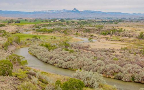 1002 Lane 11 1/2, Powell, WY, 82435-9227 | Card Image