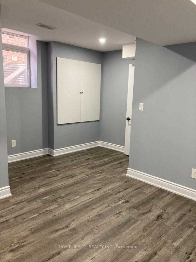 11 Ledger Point Cres, House other with 2 bedrooms, 1 bathrooms and 1 parking in Brampton ON | Image 7