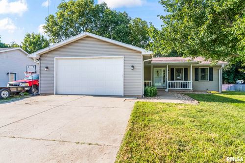 309 W Little St, Athens, IL, 62613-9445 | Card Image