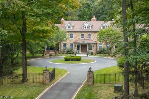 5 Burnett Rd, Mendham Twp, NJ, 07945-3111 | Card Image
