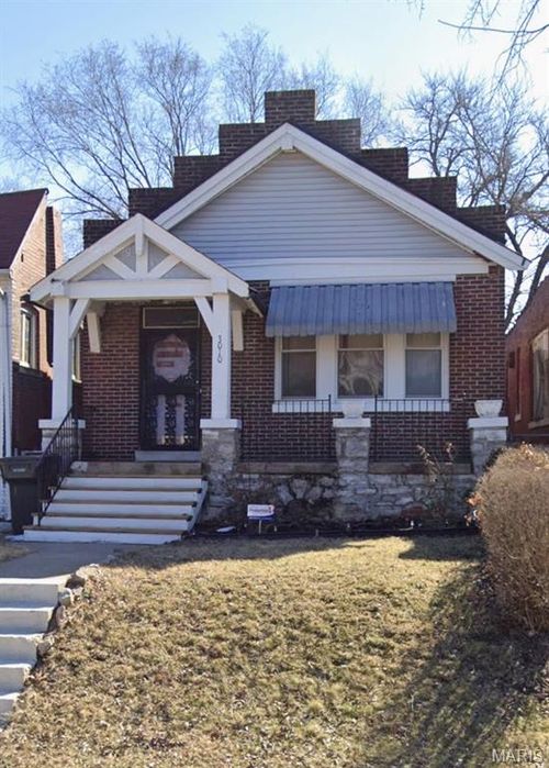 3010 N Taylor Ave, Saint Louis, MO, 63115-2645 | Card Image