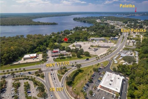 227 S Us Highway 17, East Palatka, FL, 32131-4087 | Card Image