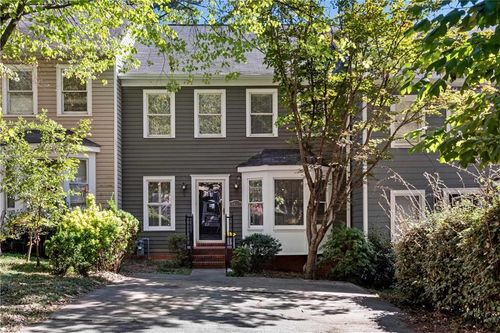 1427 Old Virginia Ct Se, Marietta, GA, 30067-8463 | Card Image
