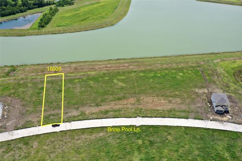 16935 Brine Pool Ln, Crosby, TX, 77532-3473 | Card Image