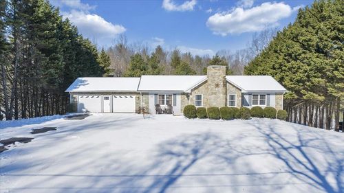 225 Dillard Ln, Rocky Mount, VA, 24151 | Card Image