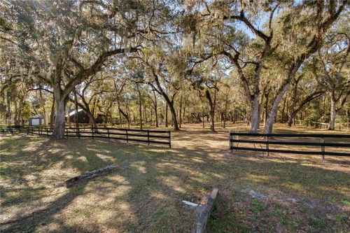 63 Lake Wood Cir, OCALA, FL, 34482-3518 | Card Image