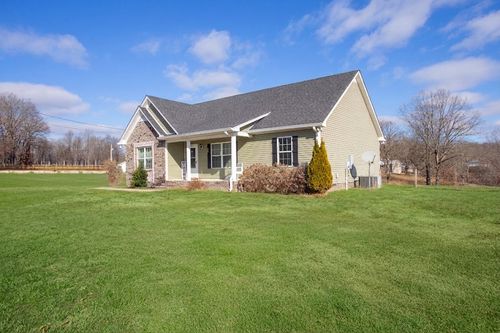 594 Keytown Rd, Portland, TN, 37148-4970 | Card Image