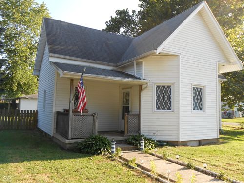 307 Adams St, Darlington, IN, 47940-7118 | Card Image