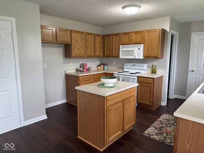 12328 Quarry Face Ct, House other with 4 bedrooms, 3 bathrooms and null parking in Fishers IN | Image 9