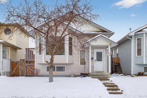40 Erin Cir Se, Calgary, AB, T2B3H9 | Card Image