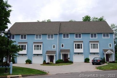 107-107 Overshot Dr, South Glastonbury, CT, 06073-2232 | Card Image