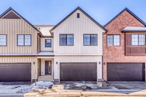 204-201 Cooperswood Green Sw, Airdrie, AB, T3B3Y6 | Card Image