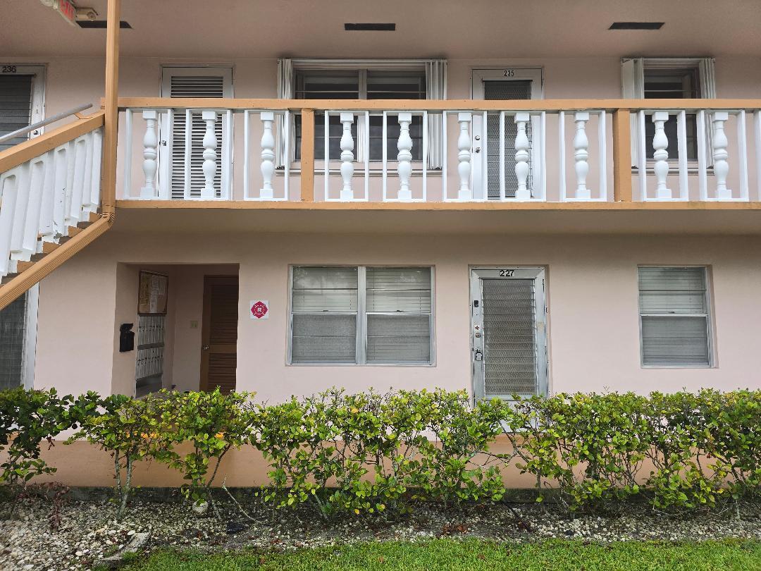 Residential Lease in West Palm Beach