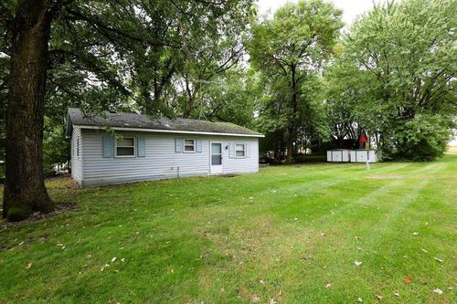 19825 612th Avenue, Litchfield, MN, 55355 | Card Image