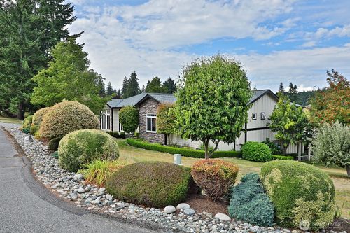 2445 Discovery Pl, Langley, WA, 98260-8324 | Card Image