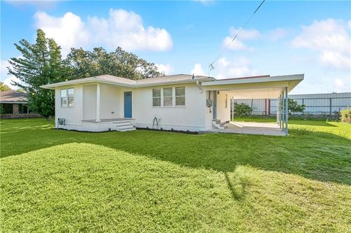 147 Star Pl, Belle Chasse, LA, 70037-4125 | Card Image