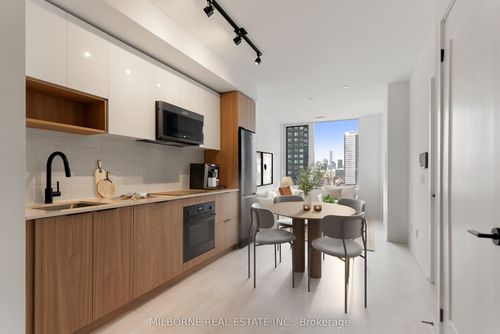 921-5 Defries St, Toronto, ON, M5A0W7 | Card Image