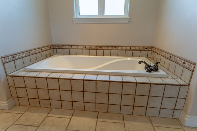 2198 Crested Wheat Loop, House other with 3 bedrooms, 4 bathrooms and null parking in East Helena MT | Image 26