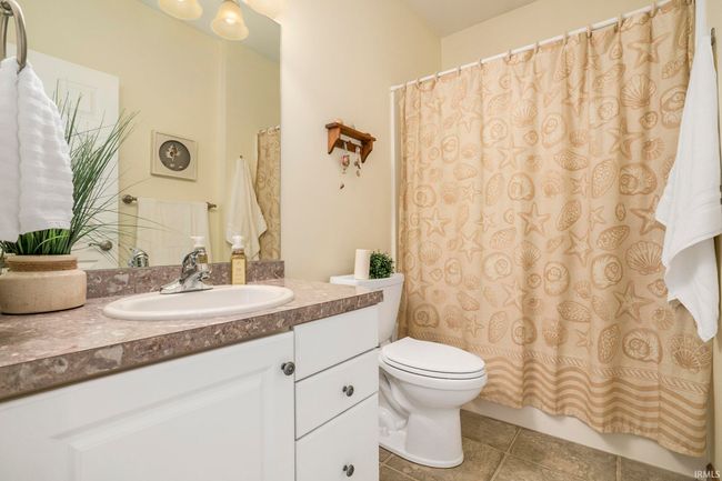 122 River Park Dr, Condo with 3 bedrooms, 3 bathrooms and null parking in Middlebury IN | Image 14