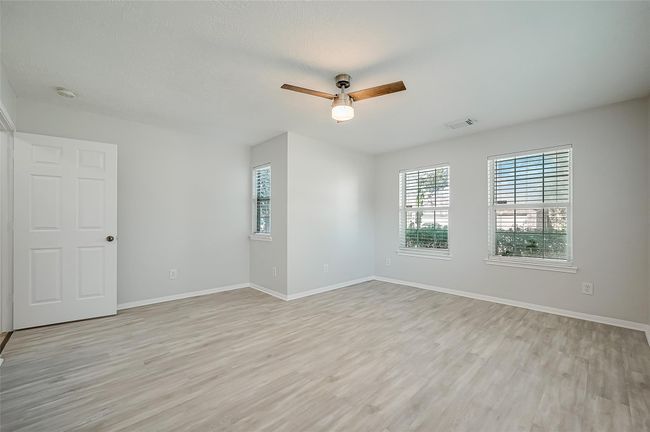 Second view of the front bedroom | Image 14