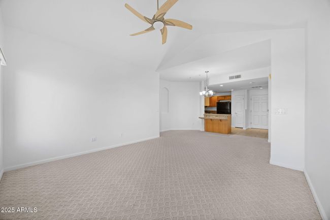3198 - 14000 N 94 Th St, Condo with 2 bedrooms, 2 bathrooms and null parking in Scottsdale AZ | Image 5