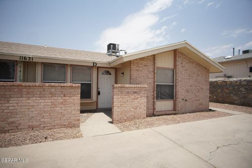d-11621 James Watt Dr, El Paso, TX, 79936-6972 | Card Image