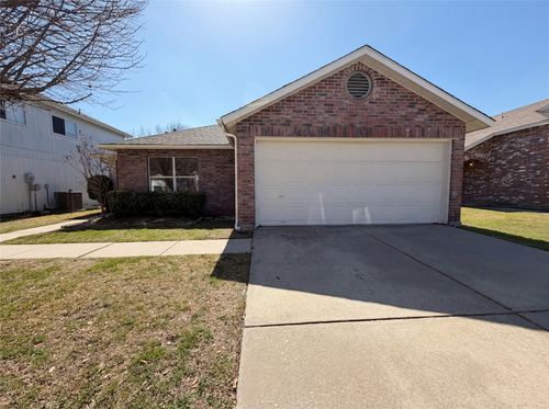 10133 Chapel Glen Ter, Fort Worth, TX, 76116-1293 | Card Image