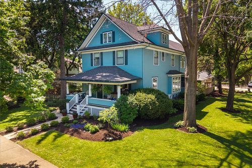 23 Columbia St, Naperville, IL, 60540-4712 | Card Image