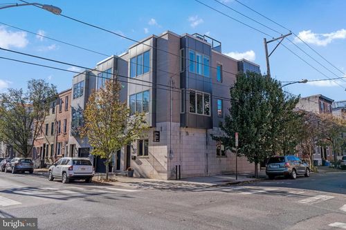 800 S 19th St, PHILADELPHIA, PA, 19146-1804 | Card Image
